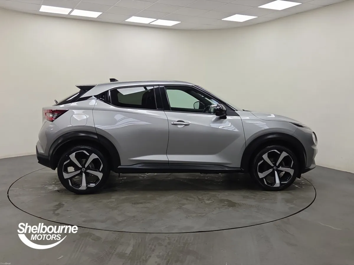 Nissan Juke 1.0 DiG-T 114 Tekna 5dr - Image 3