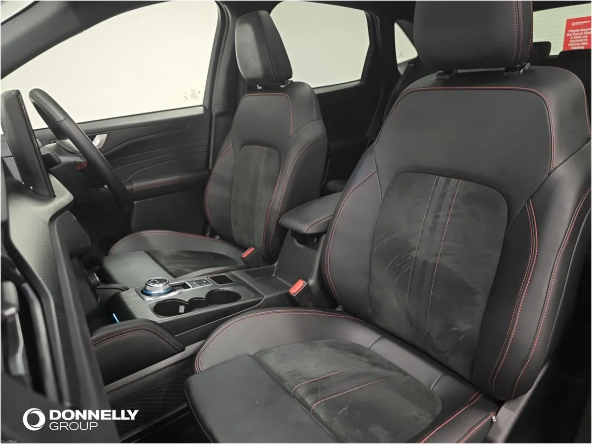 Ford Kuga Estate ST-Line X - Image 5