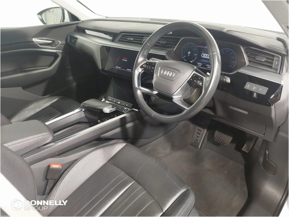 Audi E-tron Estate Technik - Image 4