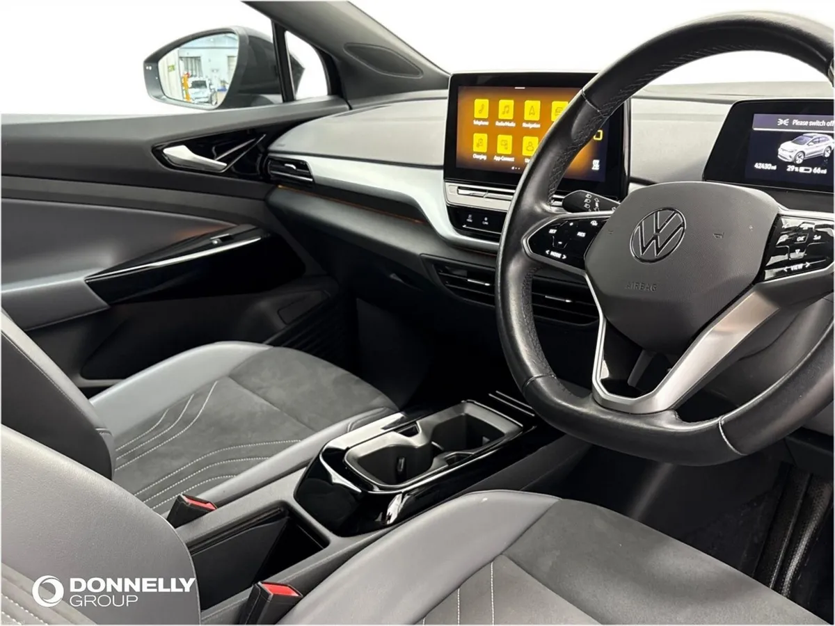 Volkswagen ID.4 109kW Life Pure 52kWh 5dr Auto - Image 6