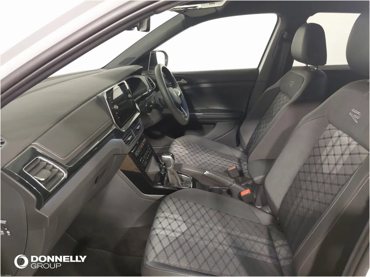 Volkswagen T-cross 1.0 TSI Black Edition 5dr DSG - Image 2