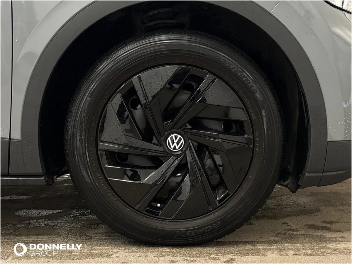 Volkswagen ID.4 109kW Life Pure 52kWh 5dr Auto - Image 5