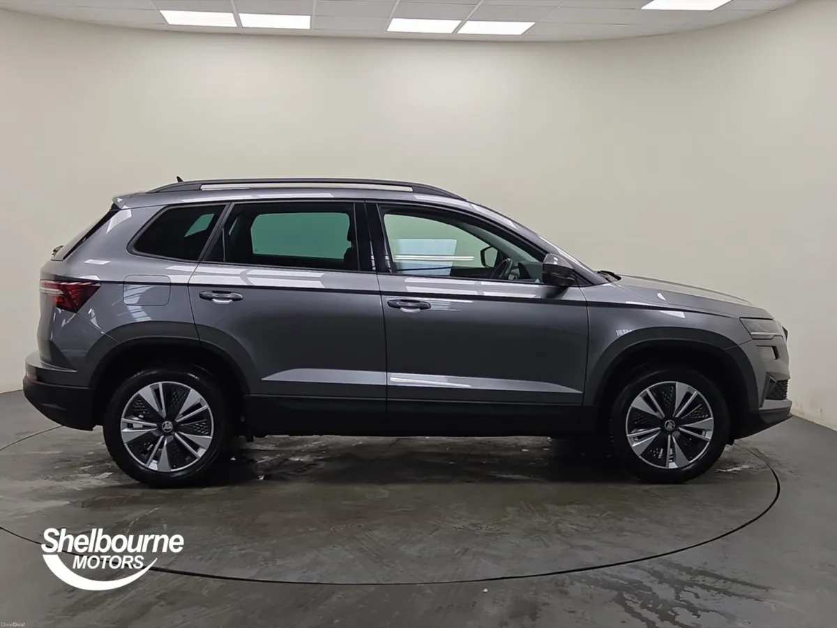 Skoda KAROQ SE DRIVE TSI - Image 3