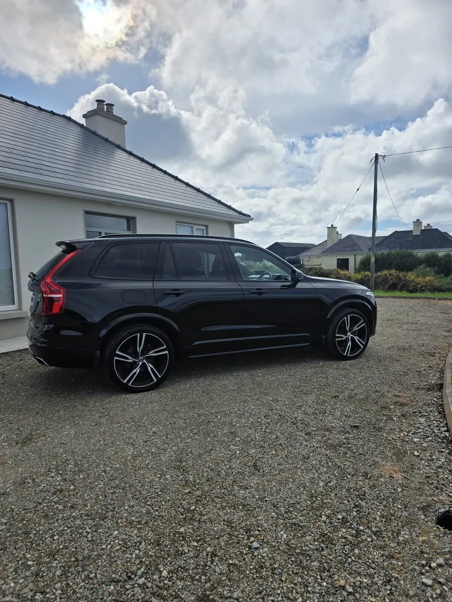 Volvo XC90 R-Line T5 - Image 4