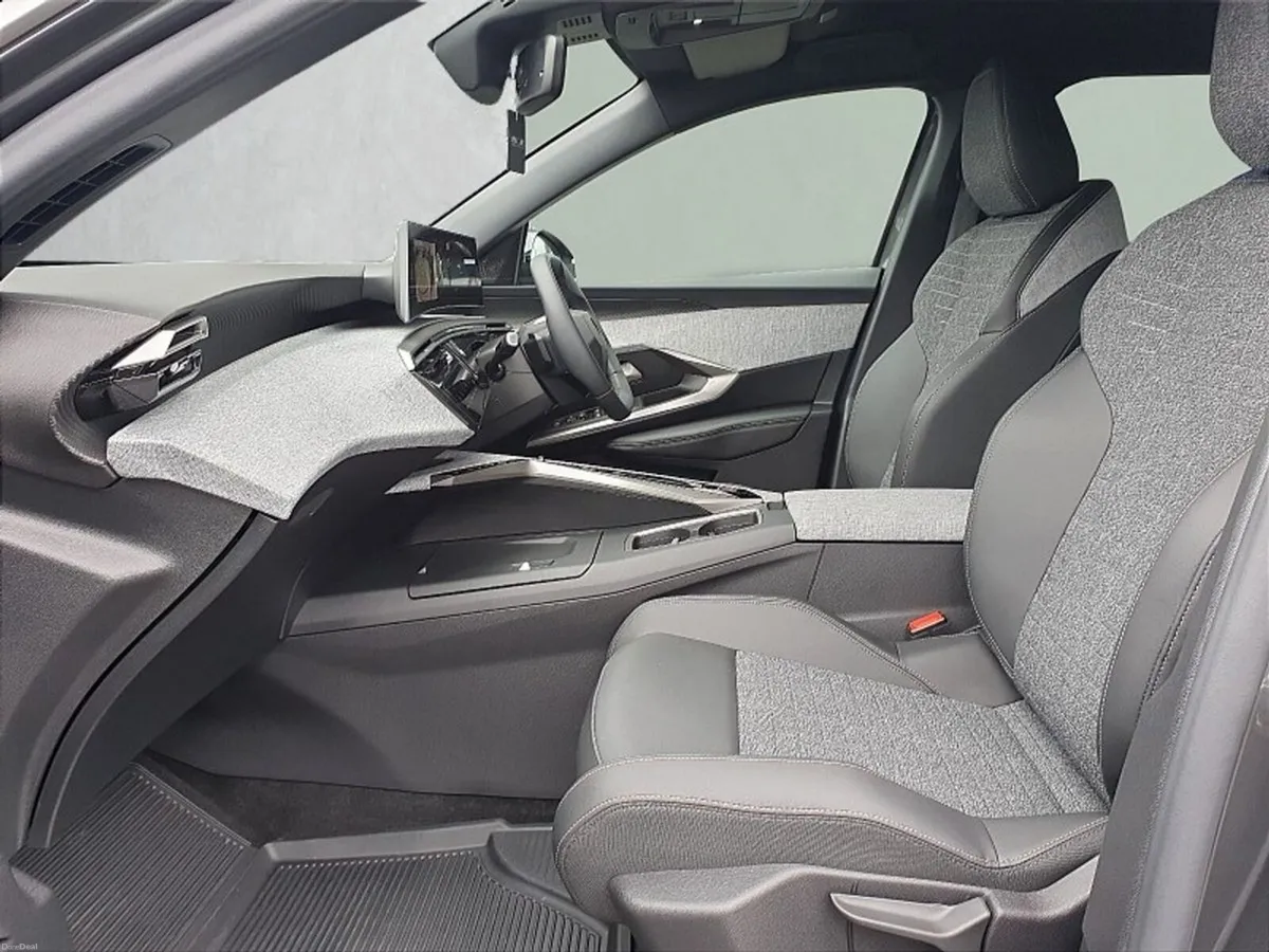 Peugeot 5008 ONLY 6,000Km's ** 1.2 MHEV ** 145BHP - Image 6