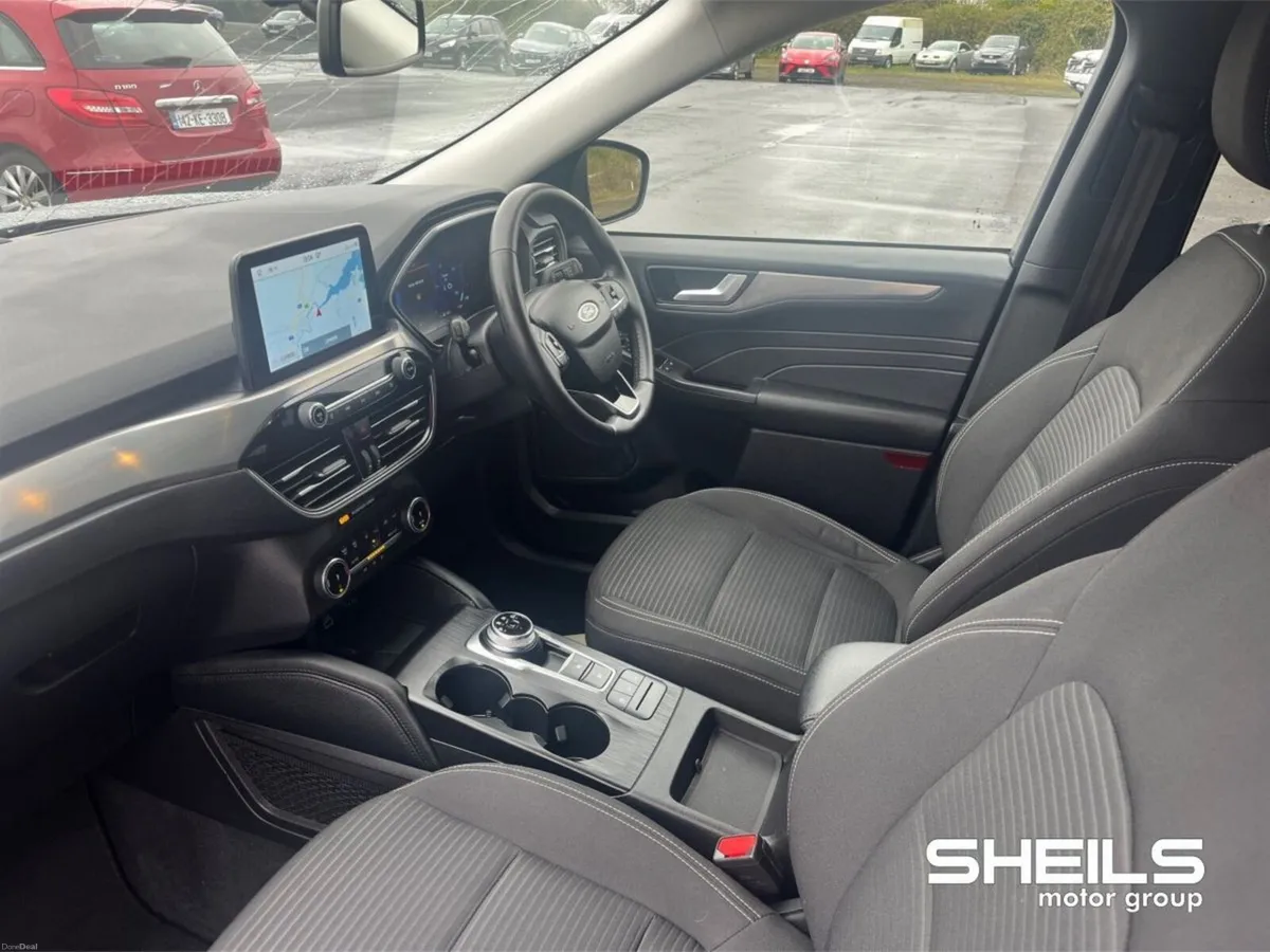 Ford Kuga 2.5 Duratec 225PS PHEV Titanium Auto - Image 5