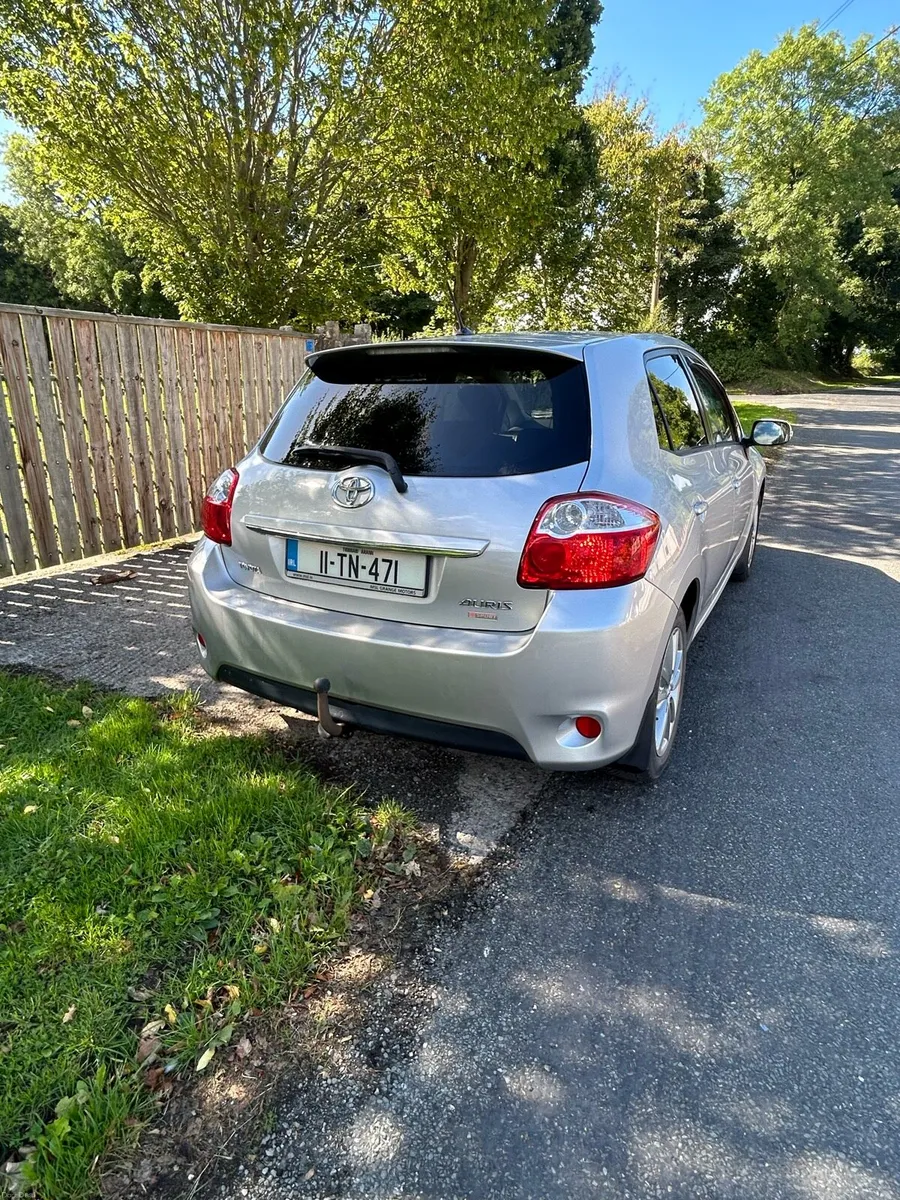 Toyota auris automatic - Image 6