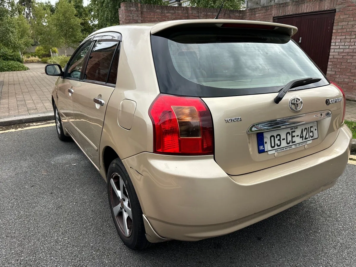 Toyota corolla 2003 automatic 1000€ no offers - Image 1