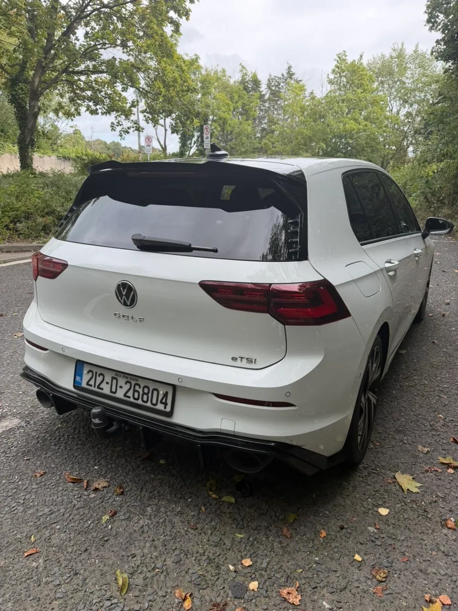 Volkswagen Gofl eTSI - Image 3