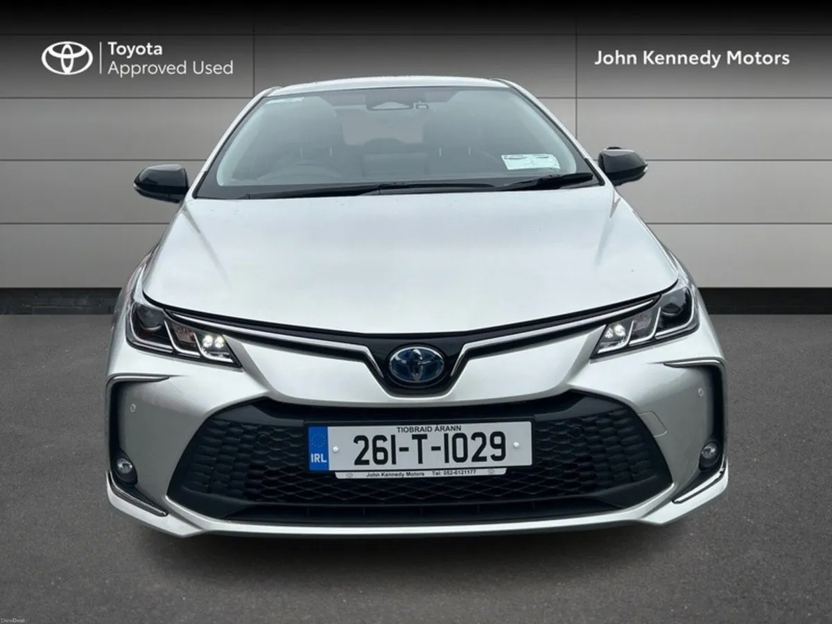 Toyota Corolla SOL SALOON - Image 5