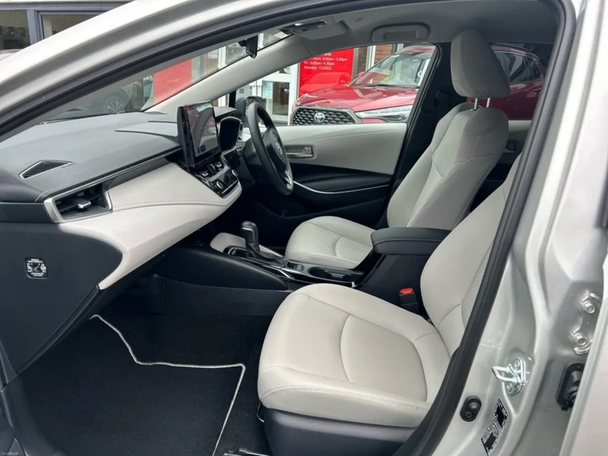 Toyota Corolla SOL SALOON - Image 6