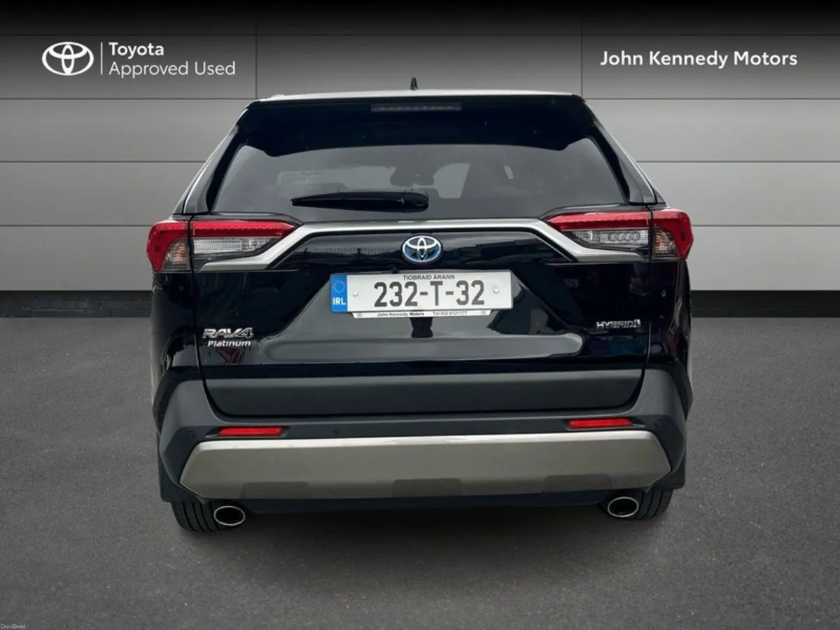 Toyota RAV4 PLATINUM EDITION AUTO - Image 4