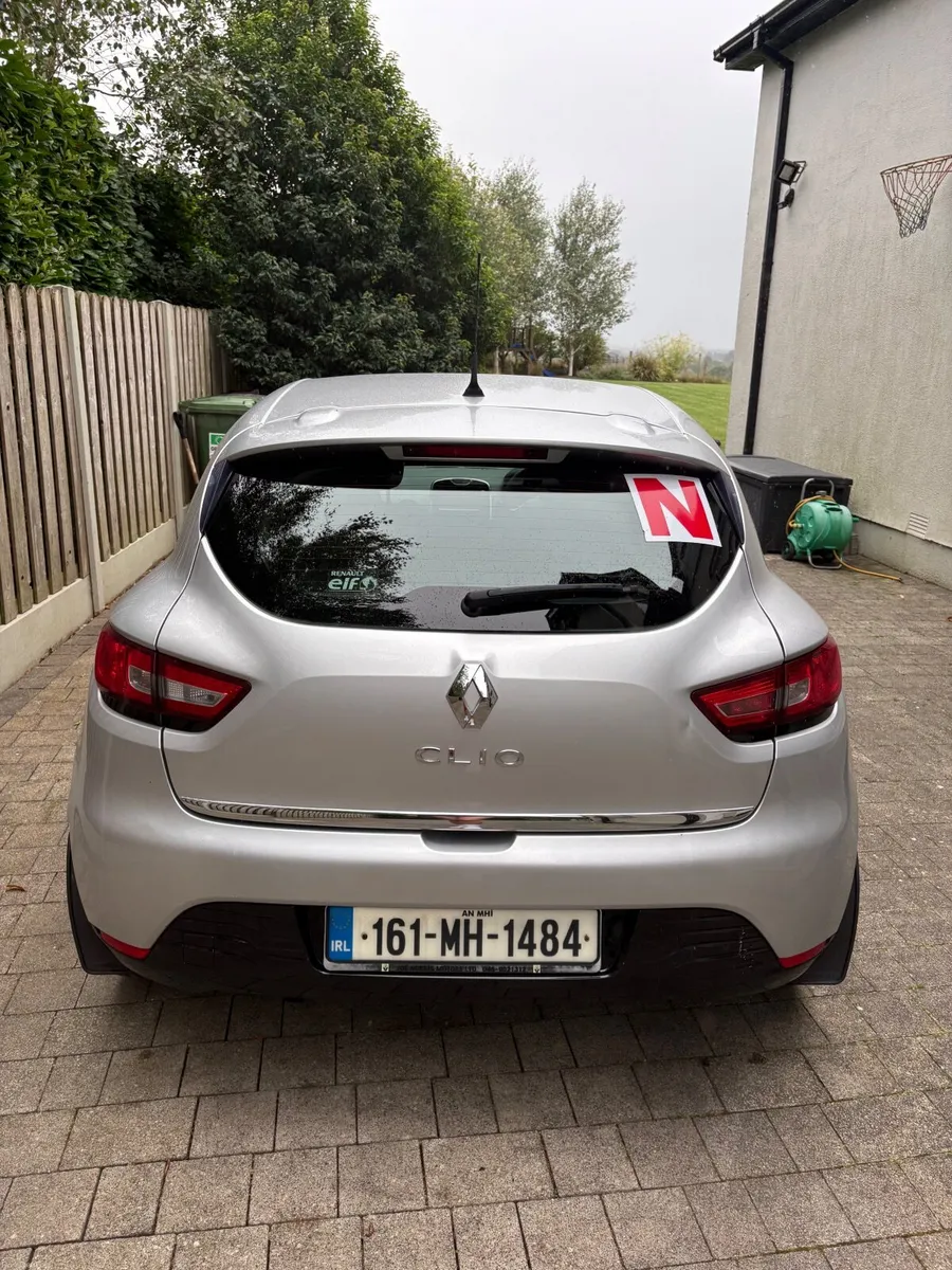 Renault Clio 2016 - Image 6