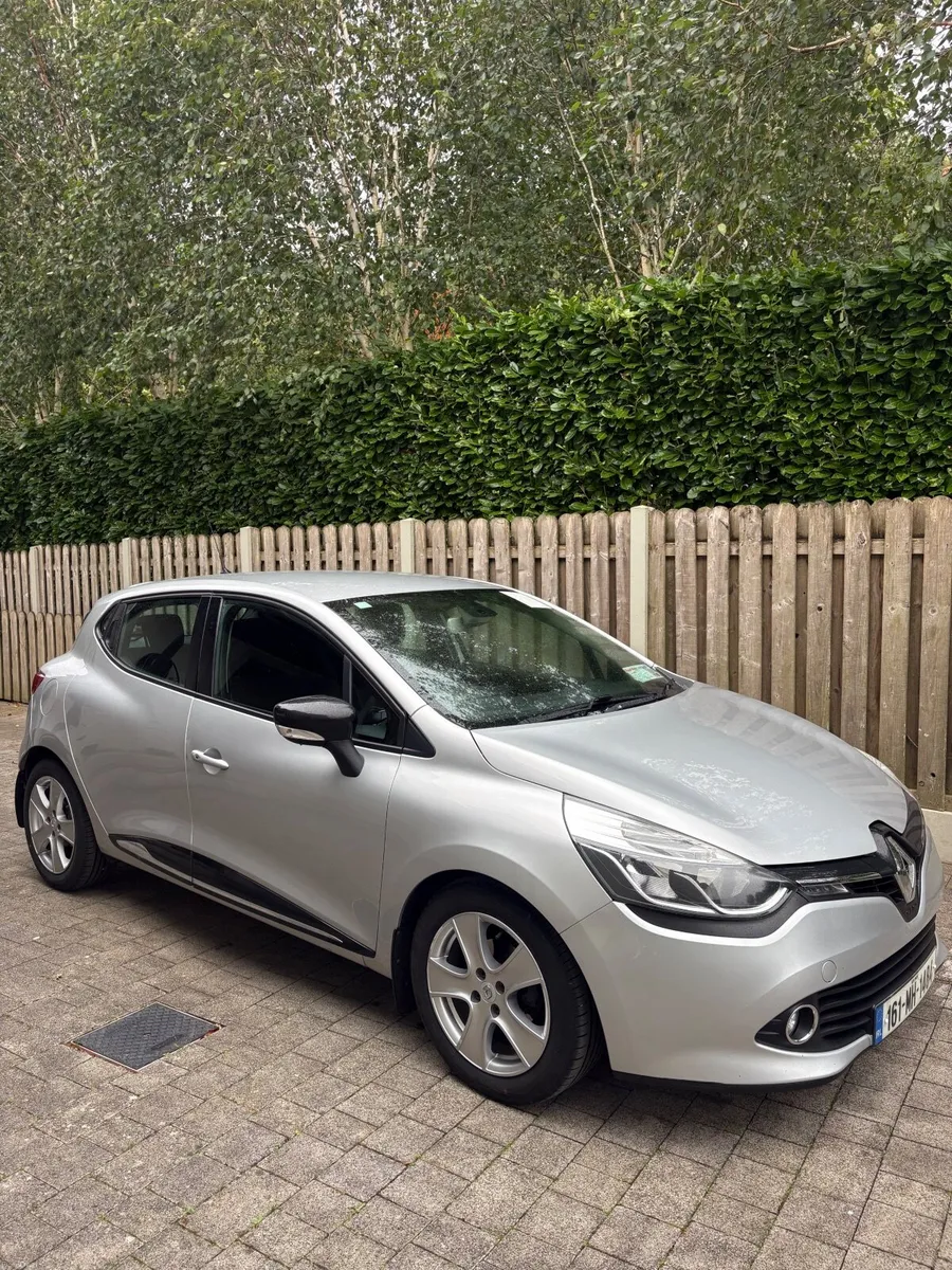 Renault Clio 2016 - Image 1