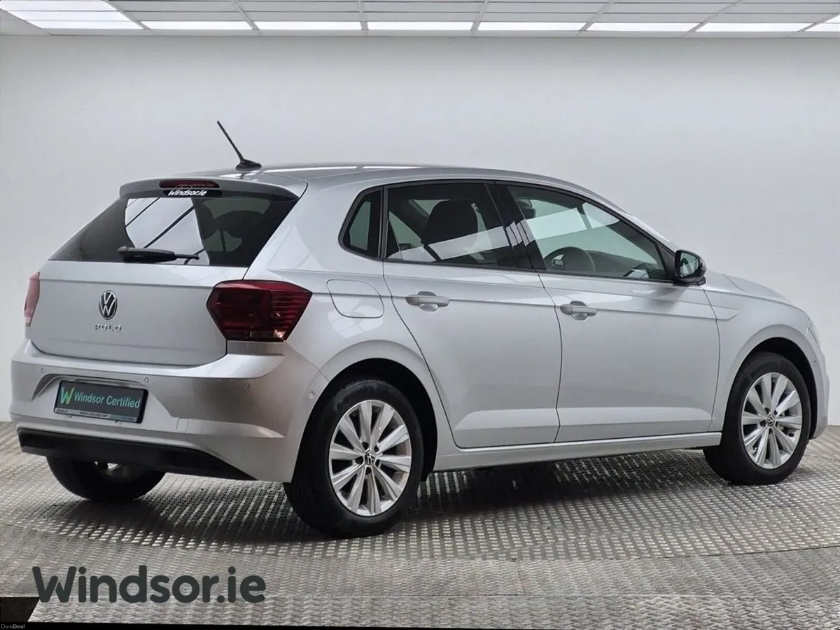 Volkswagen Polo 1.0 Highline TSI DSG - Image 2