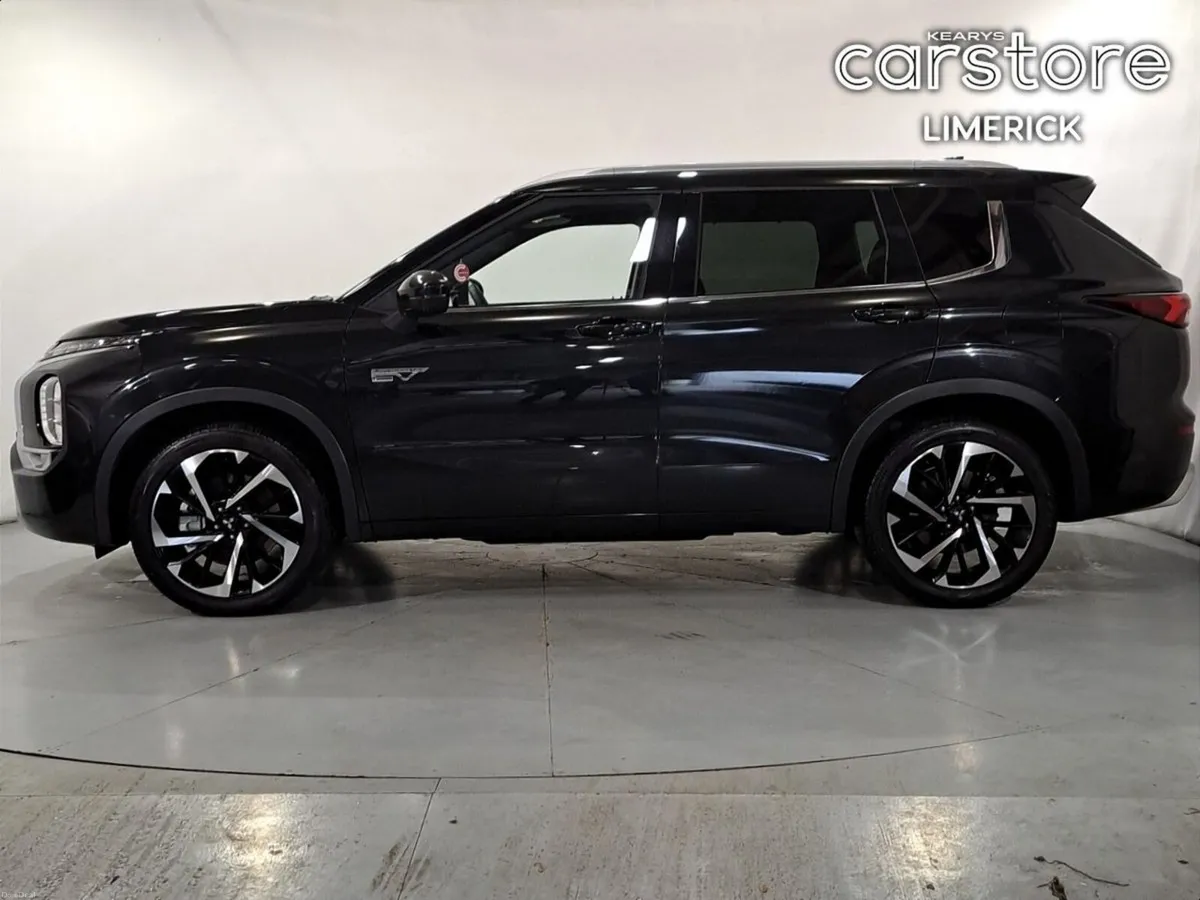 Mitsubishi Outlander 2.4 PHEV - Image 6