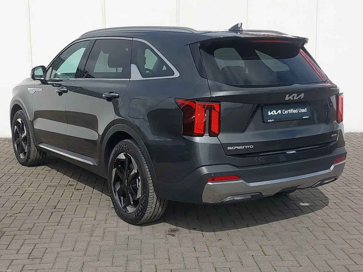 Kia Sorento 1.6 PHEV - Image 2