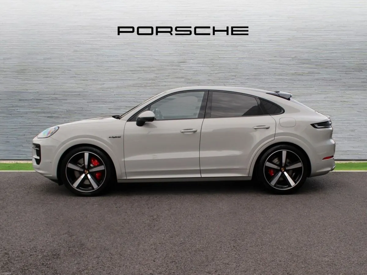 Porsche Cayenne S E-Hybrid Coupe - Image 3