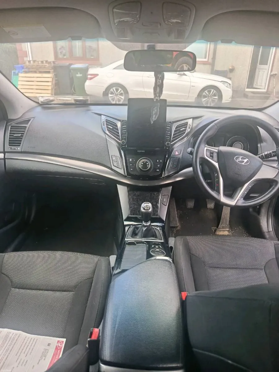 Hyundai i40 tax and nct - Image 5