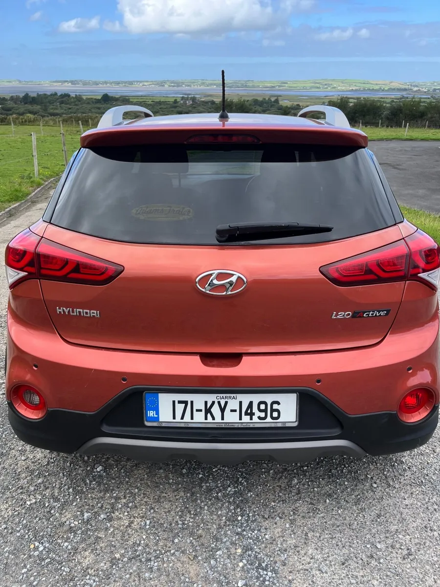 Hyundai i20 2017 - Image 2