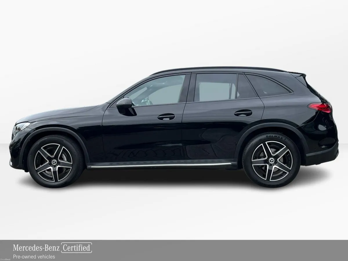 Mercedes-Benz GLC 220D AMG Line Plus 4MATIC MHEV S - Image 6