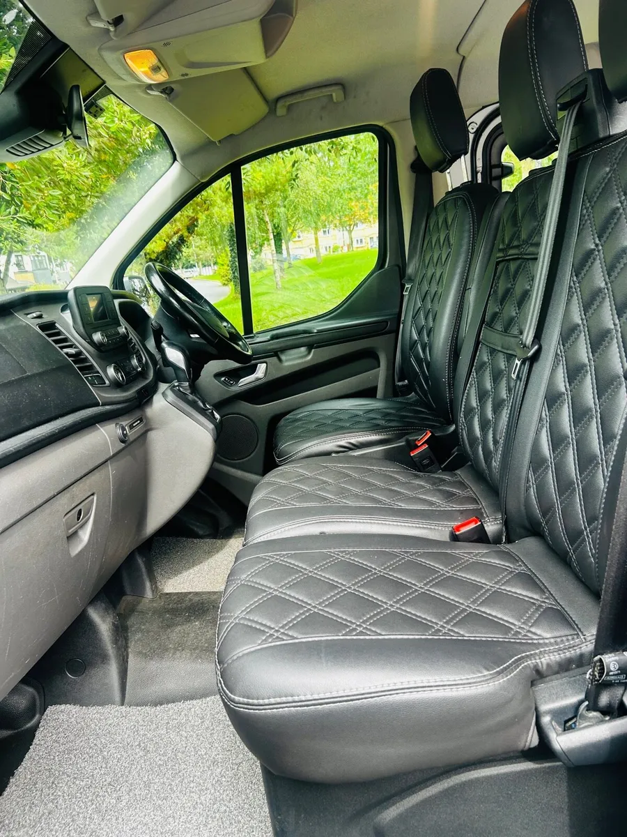 Ford Custom Automatic MPV 9-Seats 2020 - Image 6