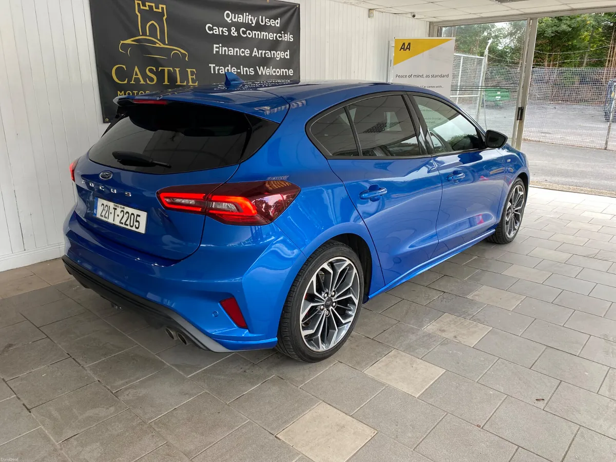 221 Ford Focus ST-Line Vignale - Image 6