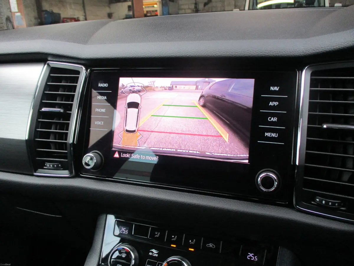 Skoda Kodiaq 20212.0TDI 7 SEATER 150 DSG AMBITION - Image 2