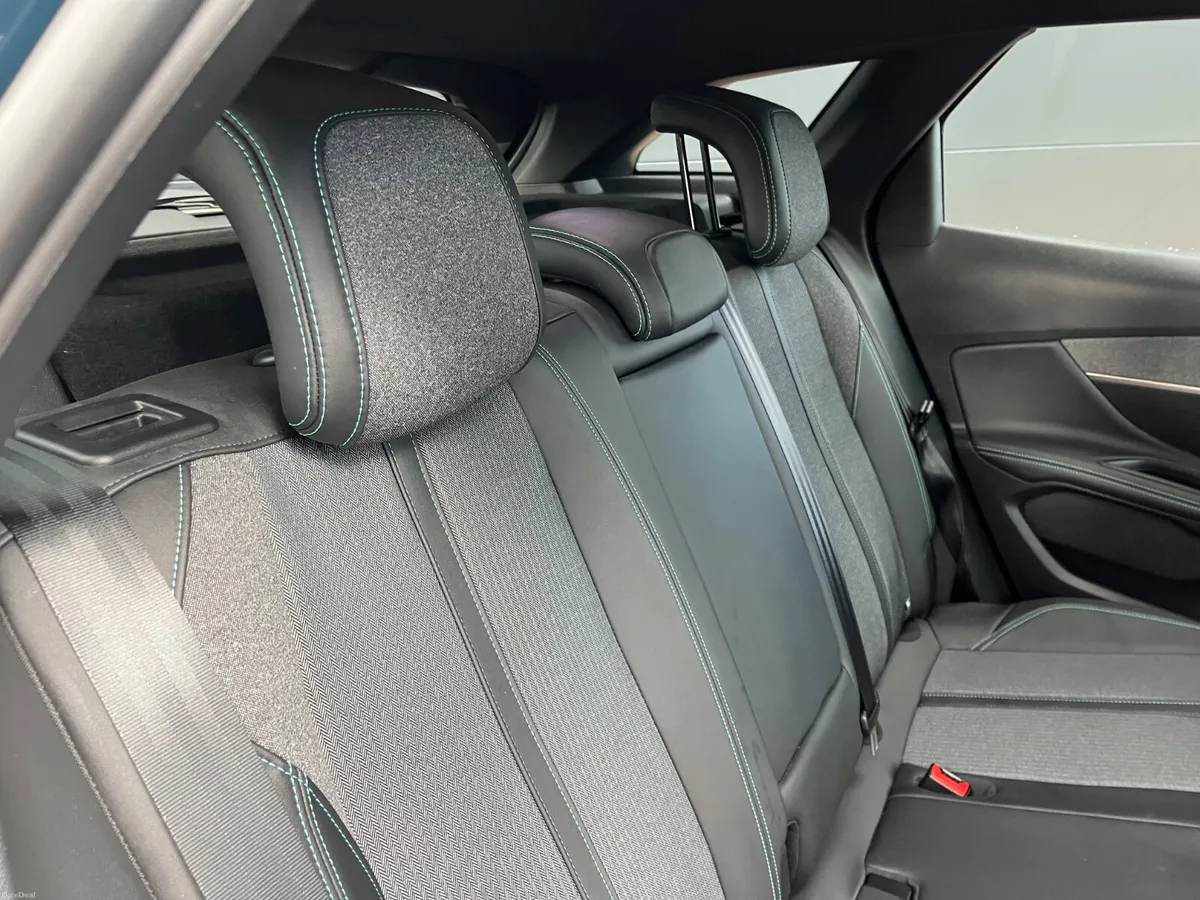 Peugeot 3008 2023 - Image 6