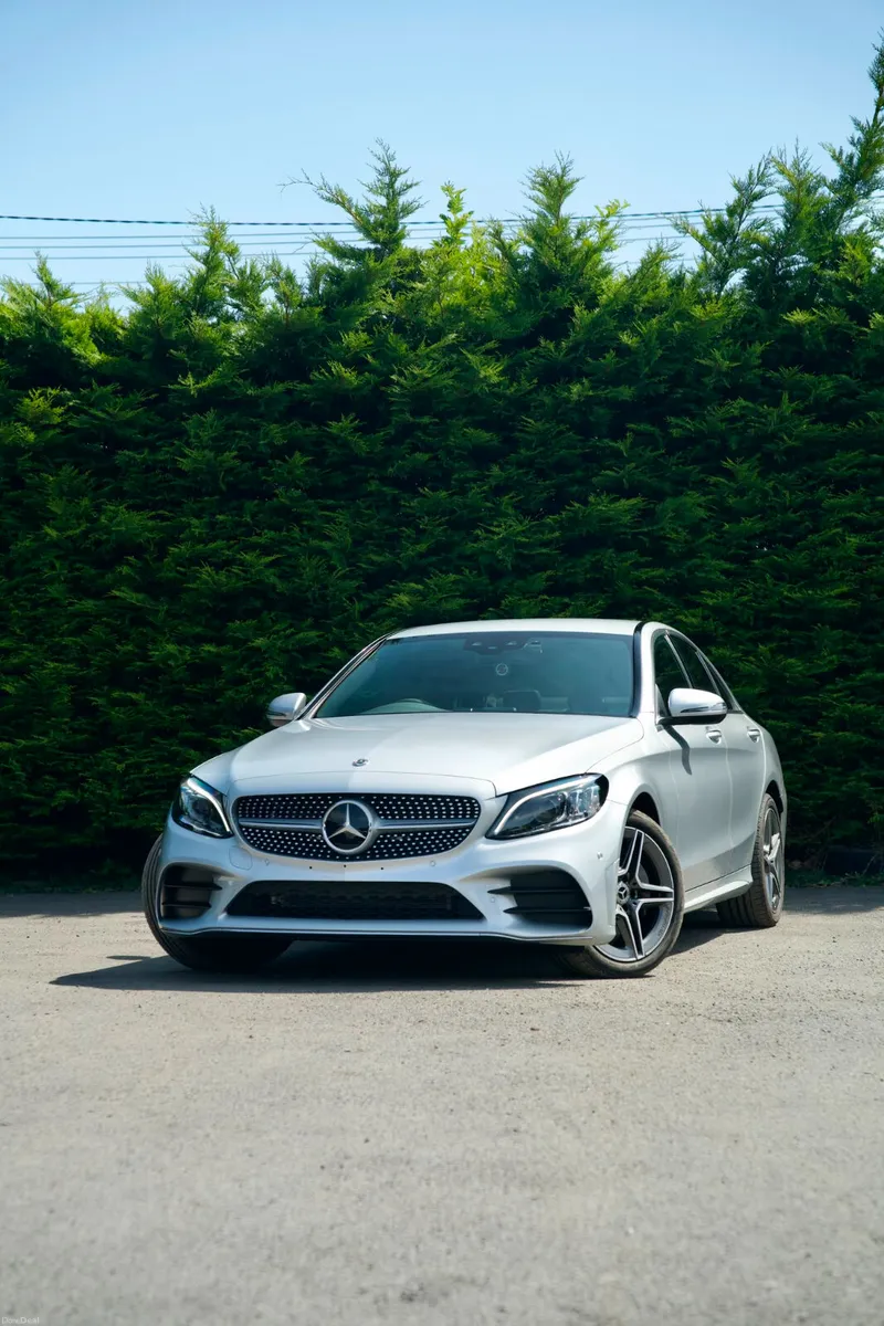 Mercedes-Benz C200 AMG-Line 2018 - Image 1