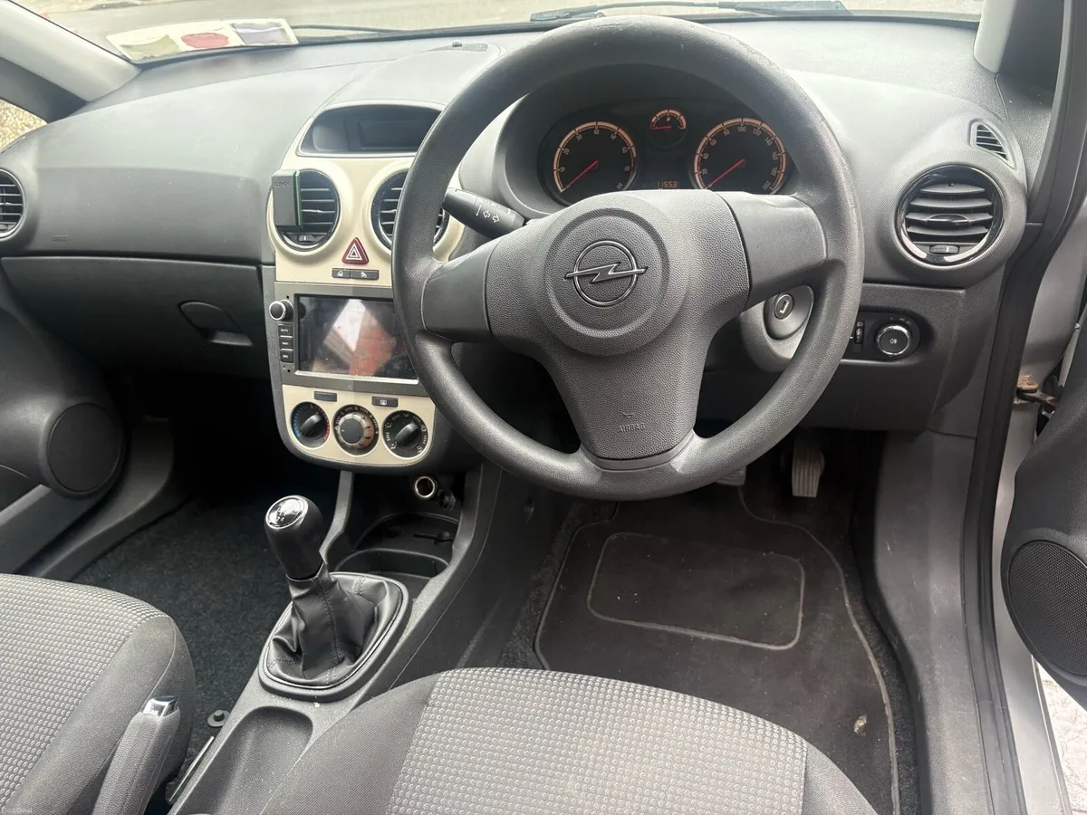 2010 Opel Corsa ** Low KMs ** - Image 5
