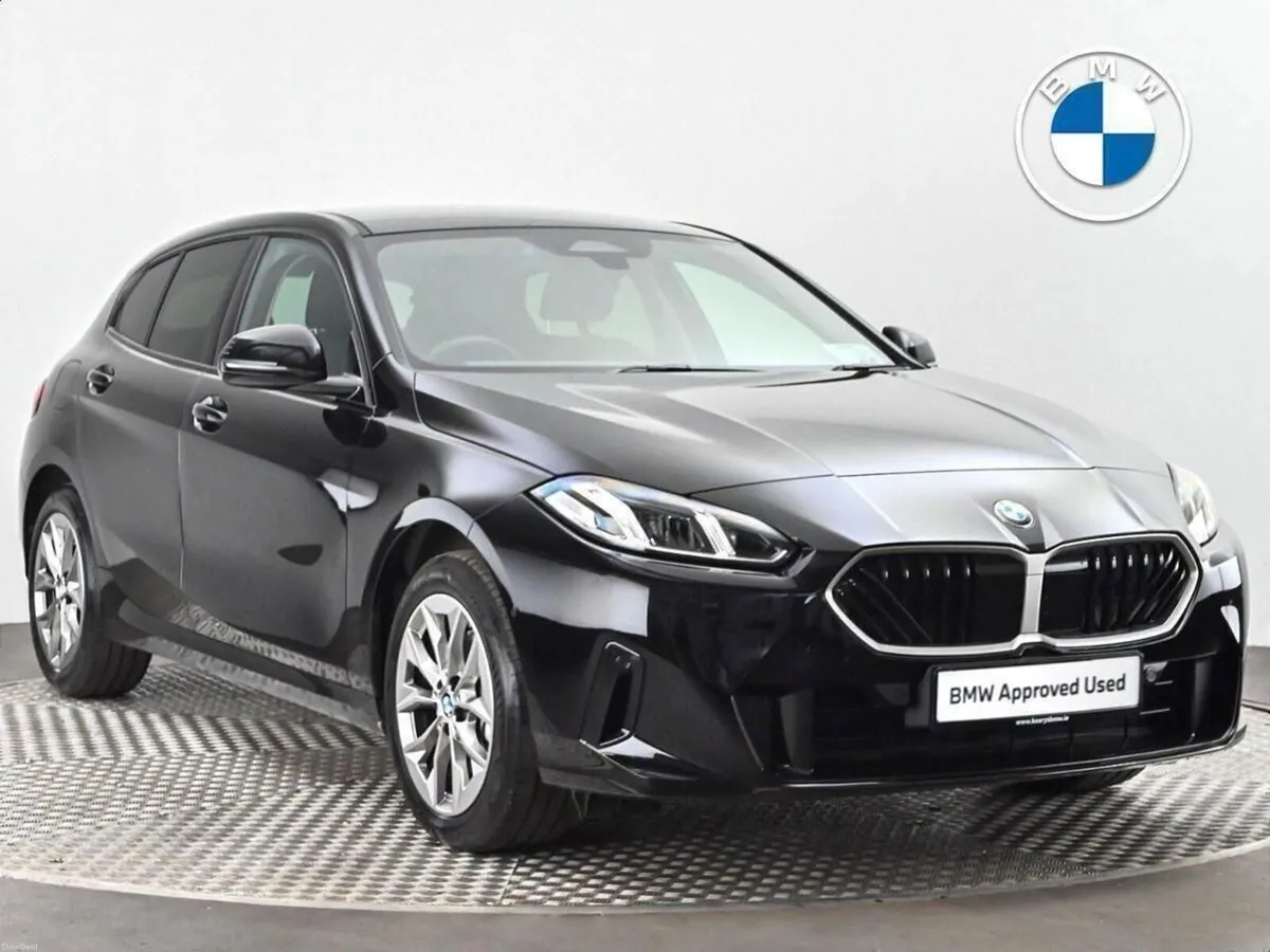 BMW 1-Series 120 Sport - Image 1