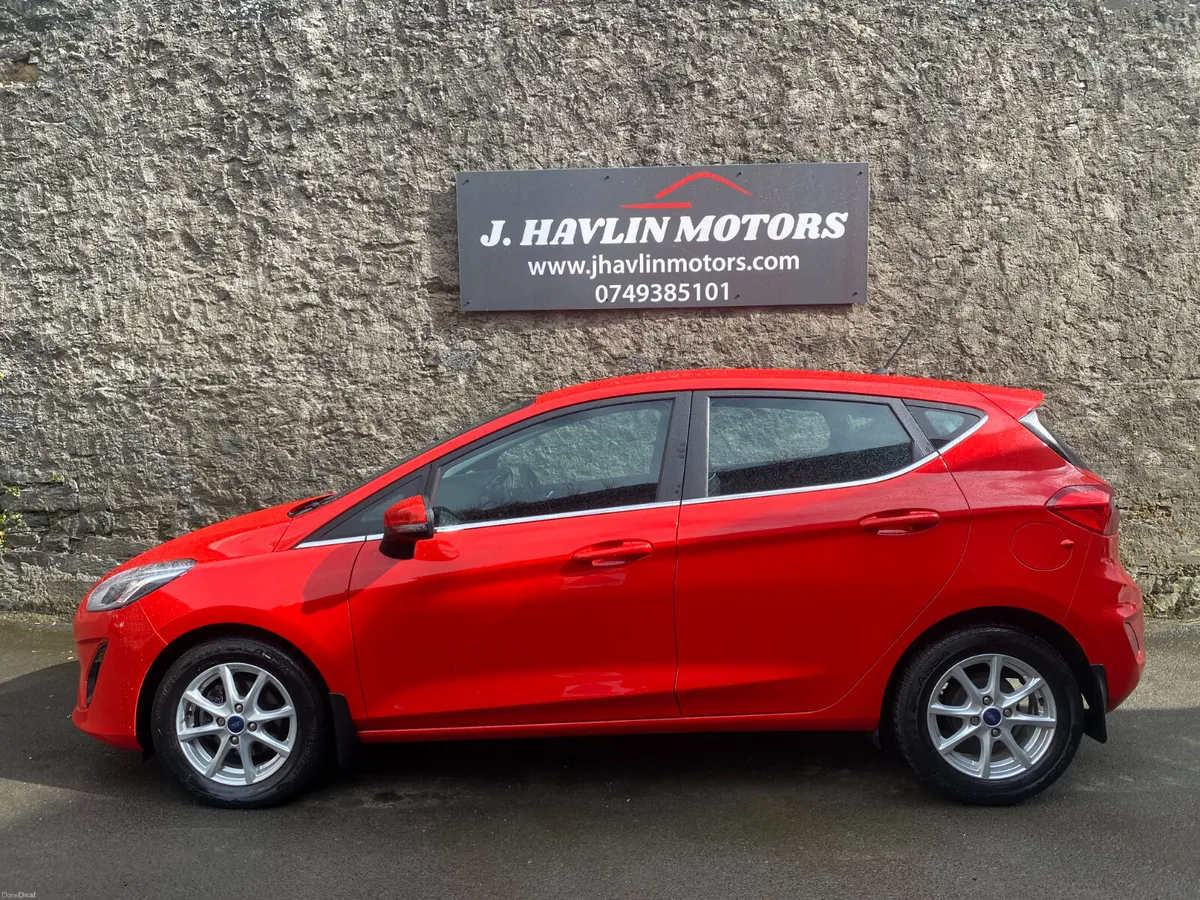 Jan 2019 Ford Fiesta 1.1 Zetec 85 - Image 6