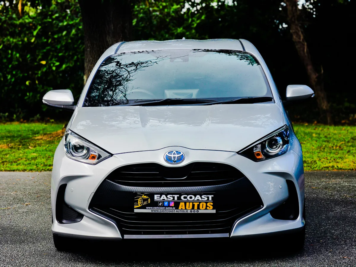 2021 Toyota Yaris 1.5 Petrol Hybrid Automatic - Image 2