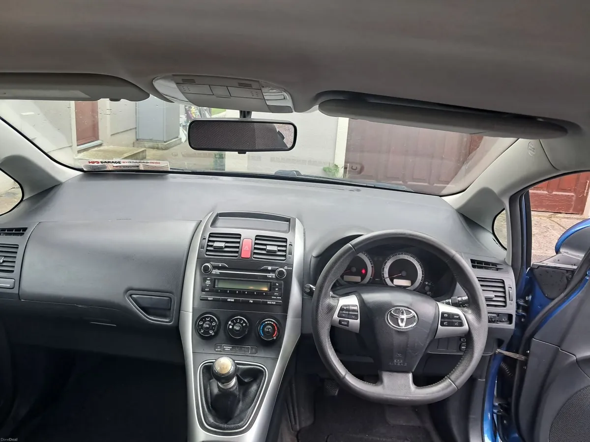 Toyota Auris 1.4D - 4D Sport - Image 5
