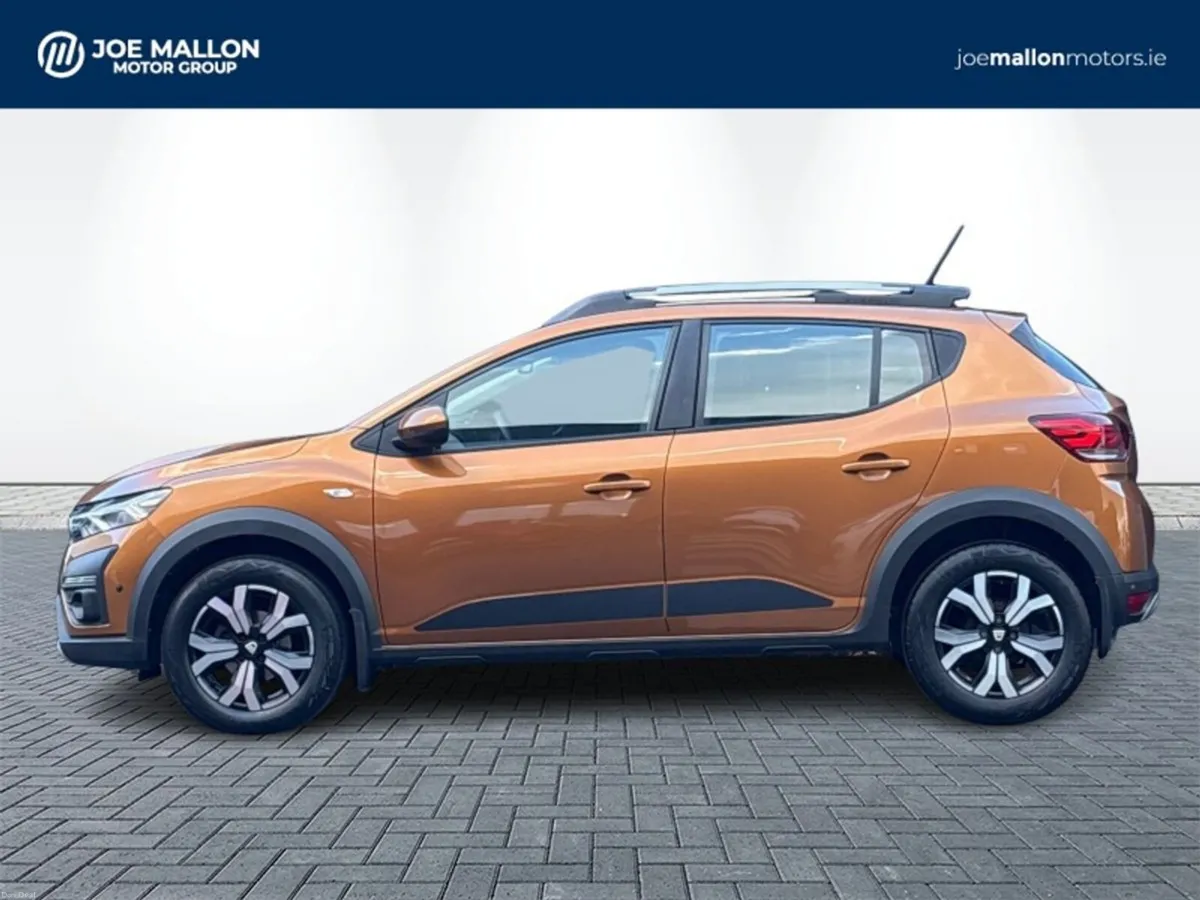 Dacia Sandero Stepway TCe 90 STEPWAY Prestige - Image 4