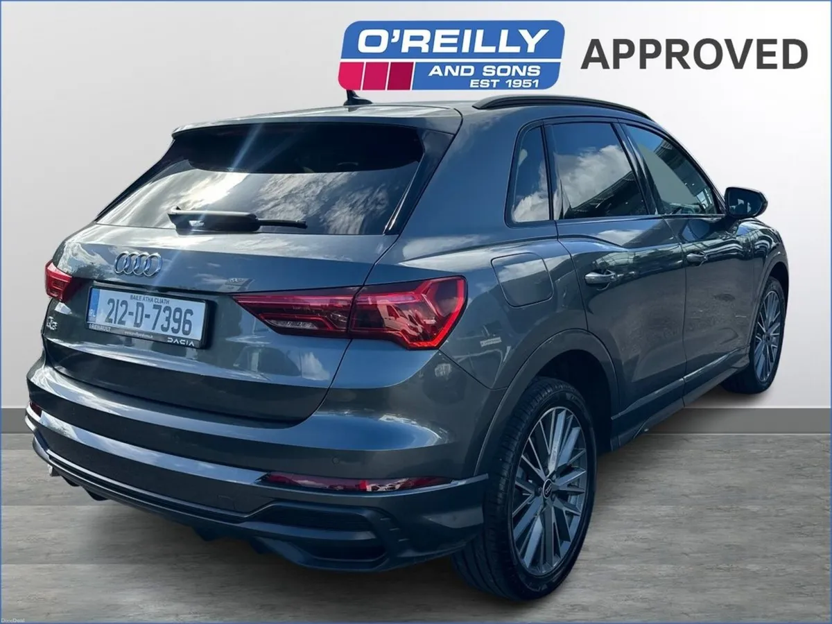 Audi Q3 TDI 150HP Auto S line - Image 2