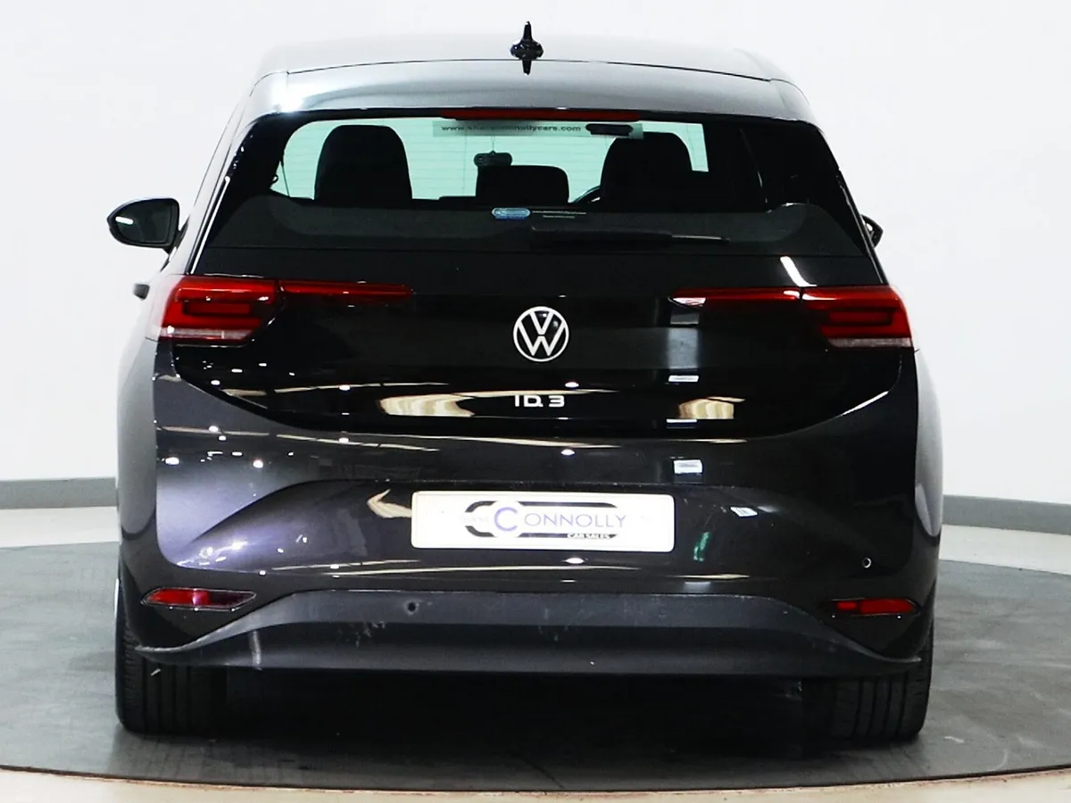 *62* 2022 Volkswagen ID.3 life pro - Image 6