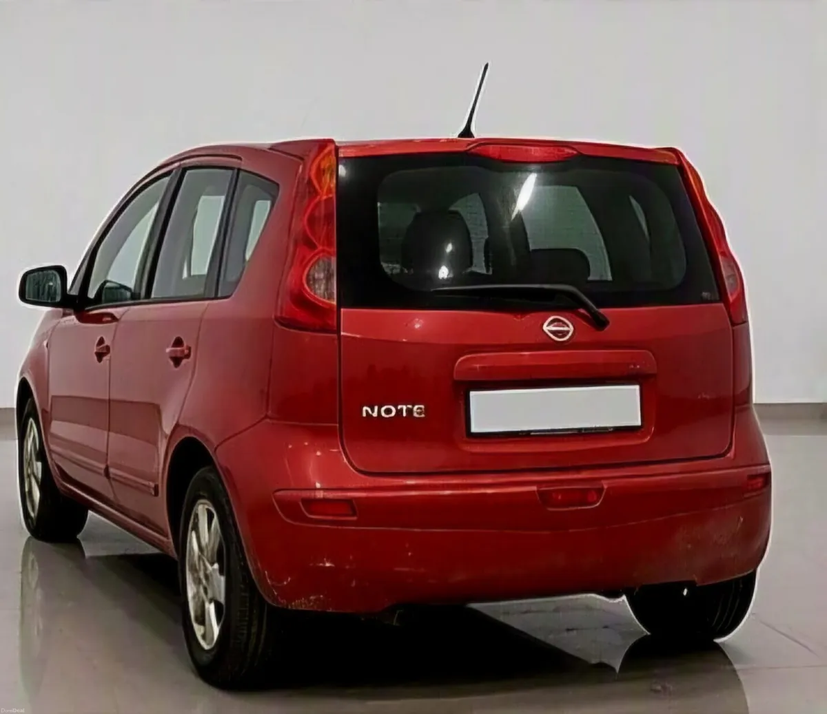 Nissan Note 2008 AUTOMATIC - Image 3