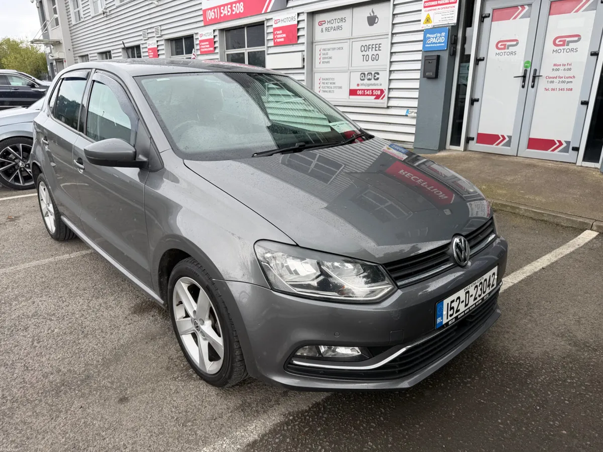 Volkswagen Polo 2015 - Image 2