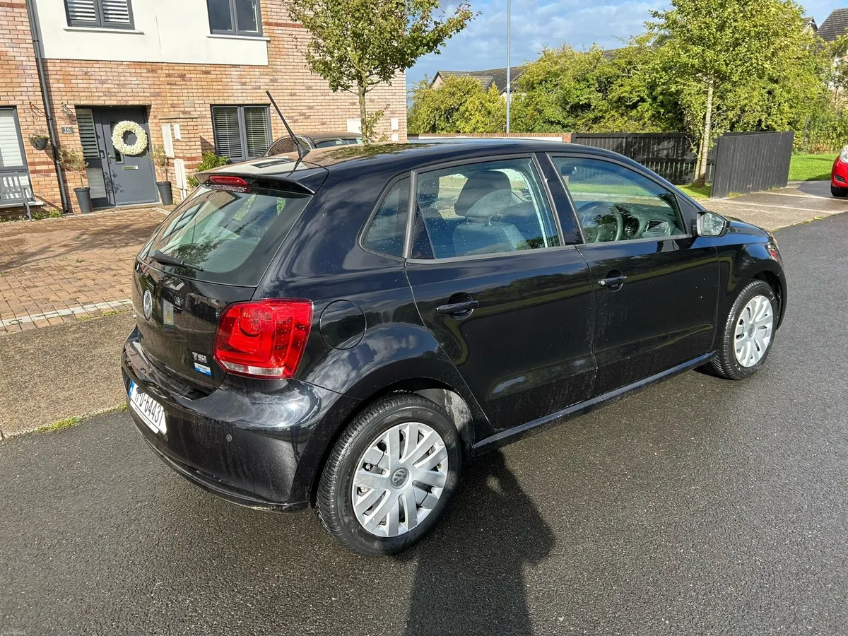 11 VOLKSWAGEN POLO 1.2 HIGHLINE  €6,950 LOW KMS - Image 6