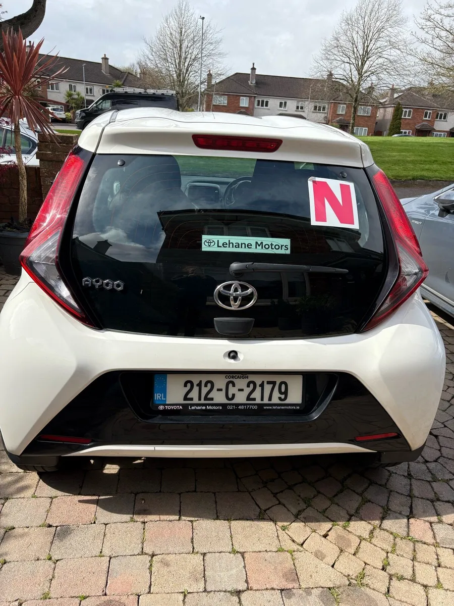 Toyota Aygo 1.0 - Image 2