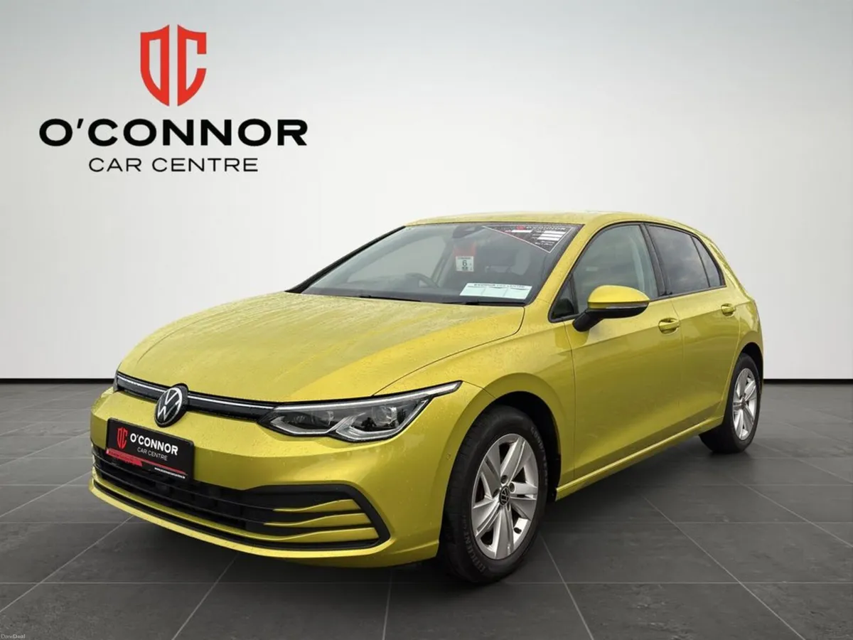 Volkswagen Golf Not your usual Golf colour. and th - Image 1