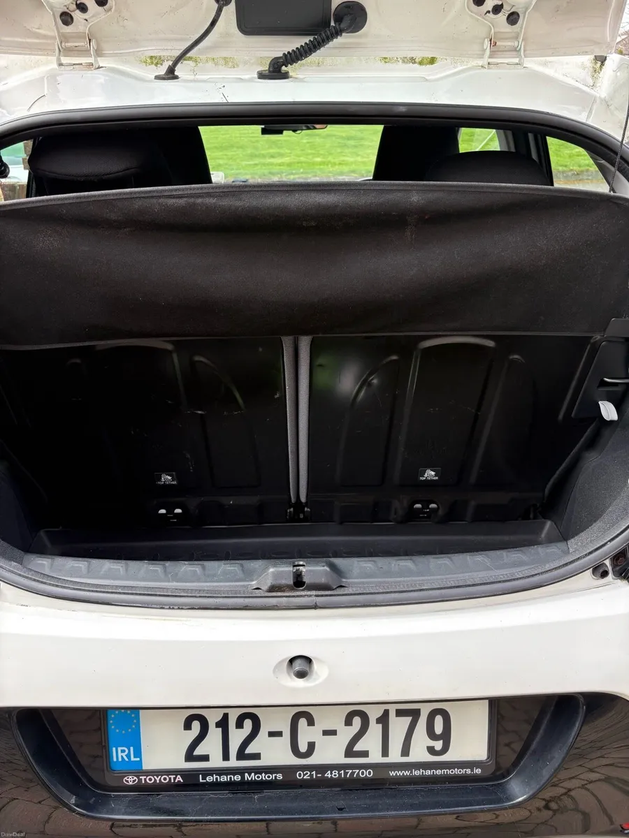 Toyota Aygo 1.0 - Image 5