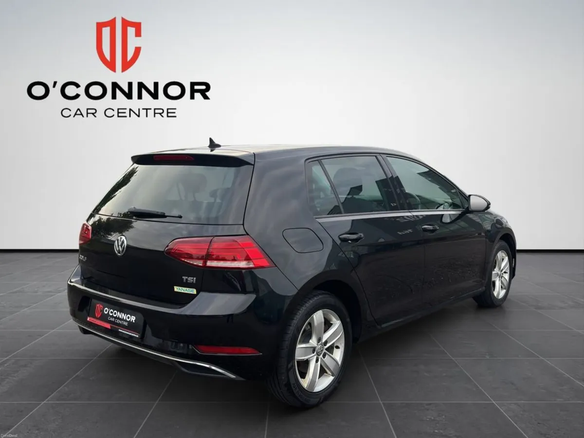 Volkswagen Golf Black, automatic and a Golf — some - Image 6