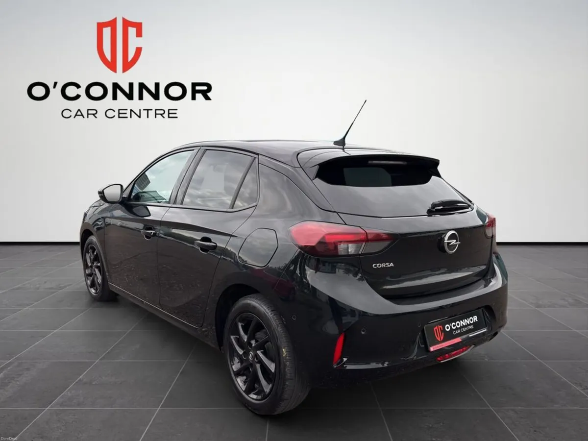 Opel Corsa Black, sharp and easy on fuel — the Cor - Image 4