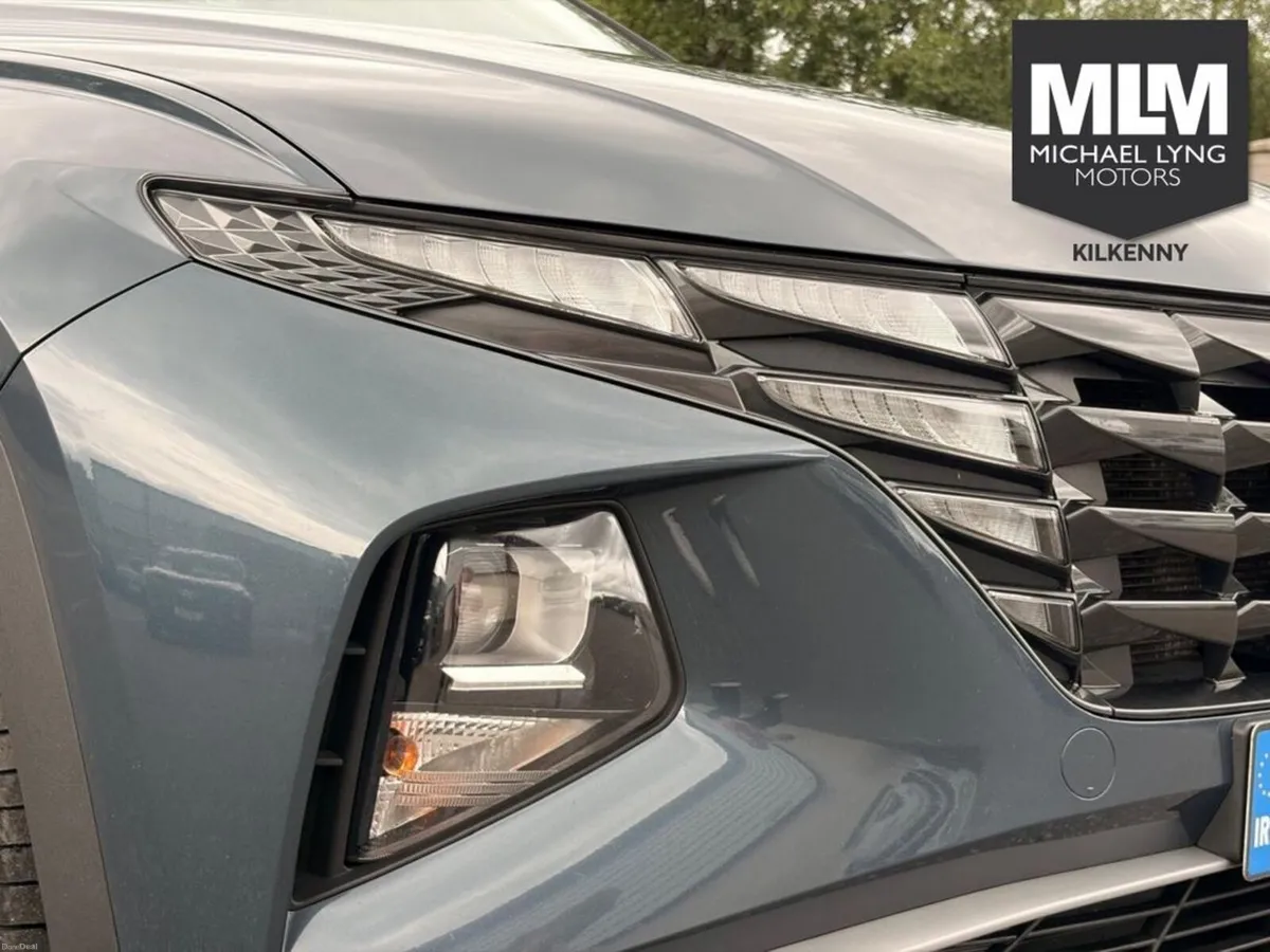 Hyundai Tucson ix35 Executive 2WD 5DR - Image 4