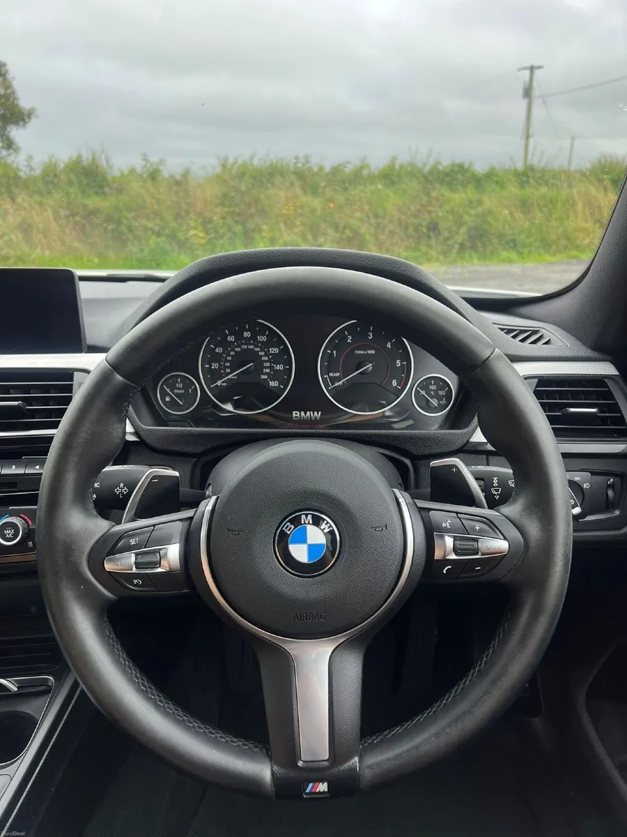 BMW 4-Series 2016 - Image 6