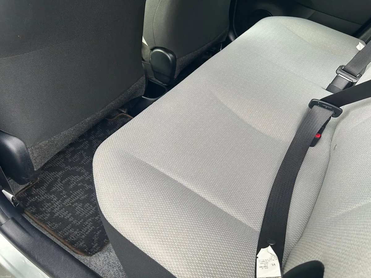 2012 Toyota Yaris Vitz fresh NCT - Image 6