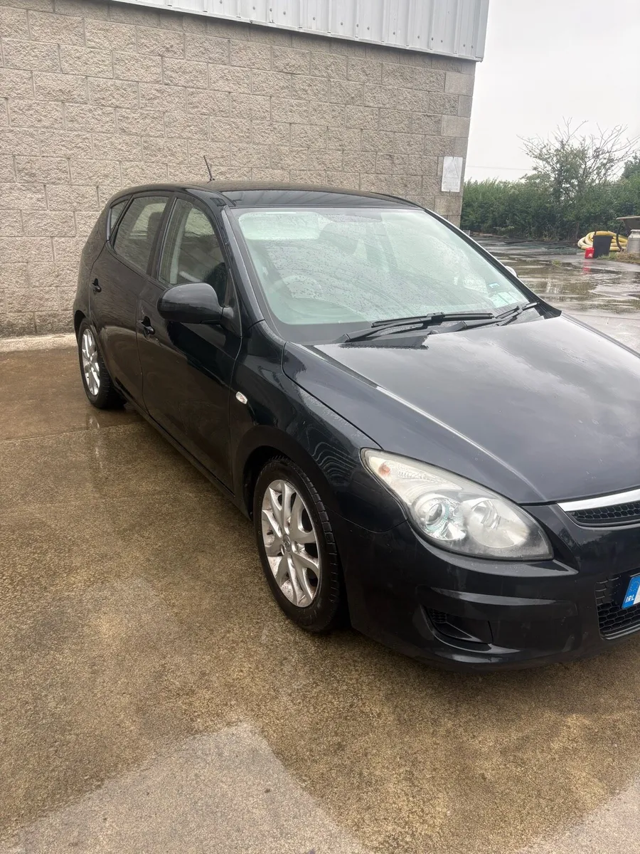 Hyundai i30 - Image 2
